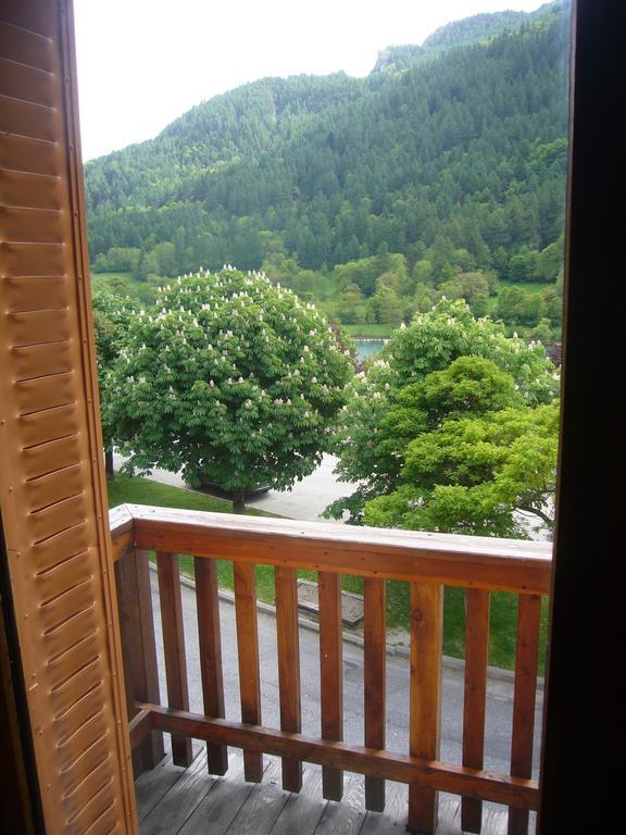 Le Relais Du Lac Le Lauzet-Ubaye Екстериор снимка